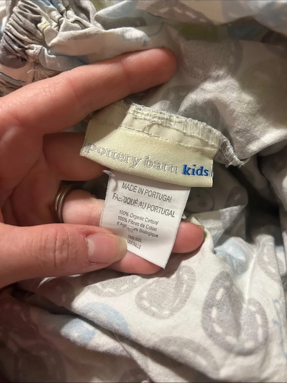 Pottery barn kids crib sheet
